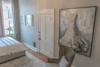 Luxurious 4 Bedroom Home in Heart of Historic Madison's Downtown