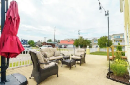 'Casa Playa' Two Unit Beach House a block from the beach.