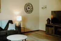 Charlotte's Cove - Right in the Heart of Amish Country