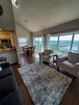 Treehouse Condos - Branson