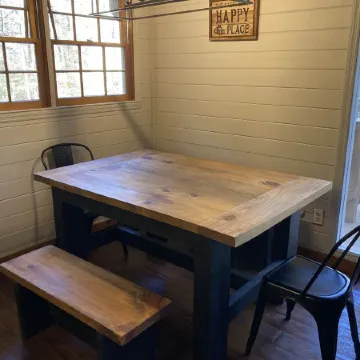 North Georgia Mountains, Dahlonega, Cabin, Wineries, Hunt, Hike, National Forest