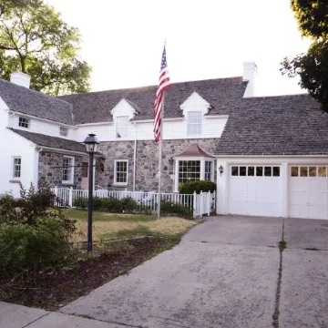 Historic Mansion with Million $ Views