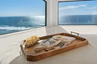 Top Floor Oceanfront Retreat, a Short 3-5 Minute Walk to the Beach