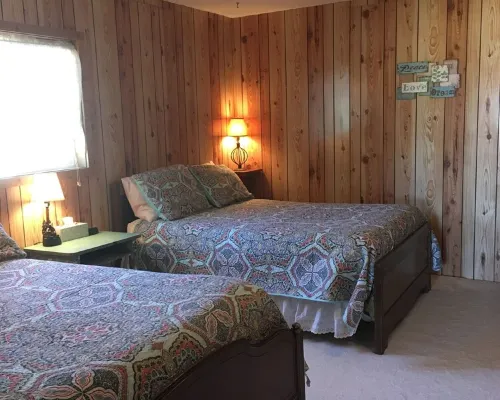 Montana Adventure Hotels in Beaverhead County