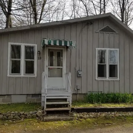 Cottage - Near Lake George & Saratoga & Adirondacks