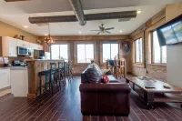 In the Heart of Downtown Historic Hot Springs