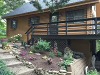 Unique Rustic, upscale, 3 br/2 ba Cabin w/Fireplace, Firepit, Pool Table & Wifi