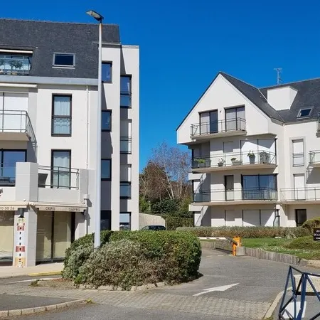 Beautiful apartment with sea view in Concarneau - Wi fi, balcony, private parking