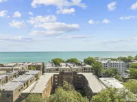 Spacious and Newly Renovated 1Br Next to the Beach - 4-Star