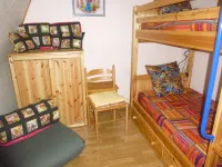 giteduplombducantal to the guards in Saint-Jacques-Des-Blats