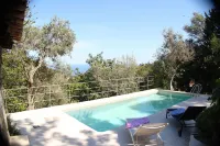 Villa With Private Pool with Sea Views . Homely  traditional majorcan house - Pools