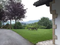 ARTIZARRA, apartment in house cottage for 6 people