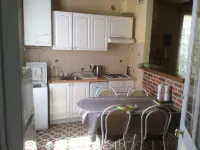 House located at the heart of Auxerre, very quiet, very good accommodations Hotels in Auxerre