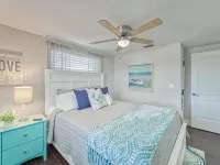Summer Gem -Free Heated Pool -3B-2Br King-Q-2Twin-SB -Patio-Cozy Fire Pit-BBQ Hotels in Apollo Beach