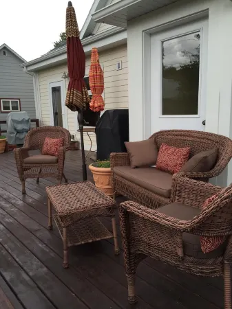 Beautiful 2BR, 2BA Condo in Historic Downtown Home Sleeps 4 Отели в г. Ред Лодж