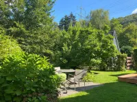 Historischer Schleifkotten in Romantischem Flusstal