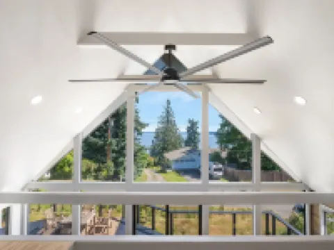 Renovated A-frame with water view Hotels in Vashon