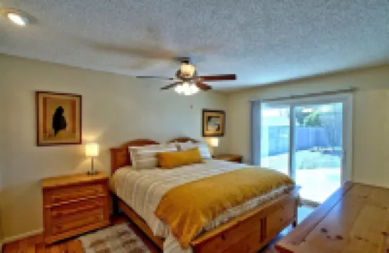 Peaceful Sun City Retreat w/ Patio + Fun Arcade Sleeps 4