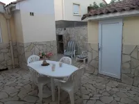 For rent; villa in the center of a resort, quiet area in Valras Beach Hotels in Valras-Plage