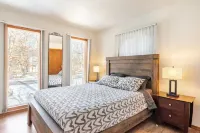 Private Wooded Escape w/ Hot Tub + Fire Pit