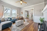 Cute Cottage close in Downtown Waco close to Magnolia, Baylor Uni., Cameron Park