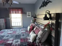 Fantastic "Black Bear Cabin" In Lynn Valley