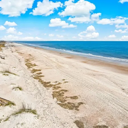 Private Oceanfront, Pet Friendly, One Bedroom