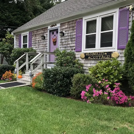 Mermaid Cottage! beautiful propety!