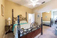 2026 Season  Sale  Executive Pool Home~Minutes to Beaches, Marina, Preserve