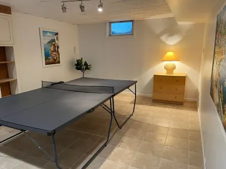 Quiet Spacious Property in Newport Harbor/Saugatuck Douglas