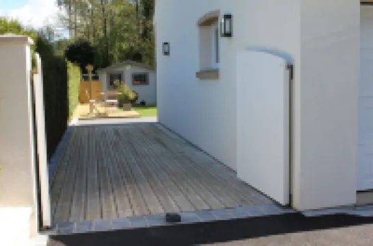 Located in the heart of a pine forest in a very quiet and green location. Hotels in Neufchatel-Hardelot