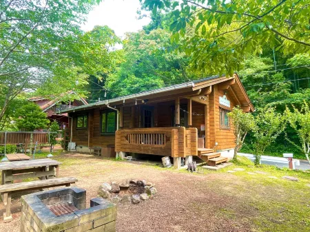 Sunny Side Cottage Отели рядом с достопримечательностью «Mount Nesugatayama Observatory»