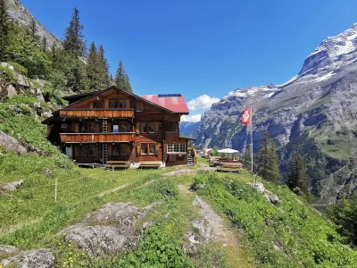 Berggasthaus Tschingelhorn - only accessible on foot (2 hour hike) Hotels in der Nähe von Fallbodensee