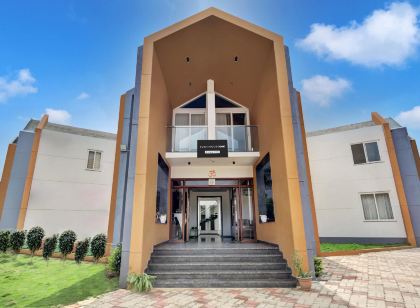 Super Townhouse Oak Rising Water Park Dharwad Formerly Rising Resorts and Spa