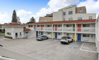 Signature Inn Berkeley