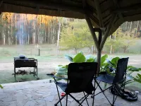 Emahlathini Guest Farm