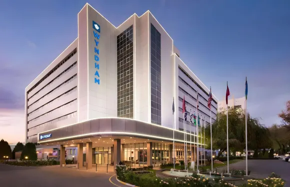 温德姆塔什幹酒店