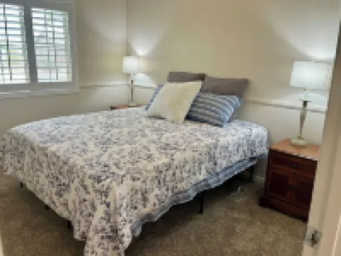 Yuma Foothills Family-friendly Home Central location to Lake, Dunes, River, etc. 福瑞娜麓山酒店