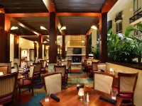Holiday Inn ASHEVILLE - BILTMORE WEST by IHG - sarapan