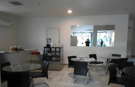 Harrington's 102 Отели рядом с достопримечательностью «Tasmanian Museum and Art Gallery»