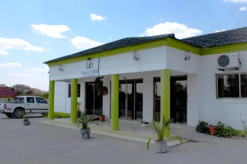 Laha Hotel - Bintang 3