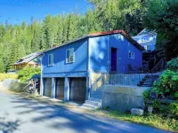 Lil-Ski-Bike-Hike-Shack! Hotels in Wallace