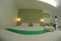 Ebizz Hotel Hotel a Sumbersari