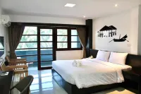 S2 Hotel - balcony