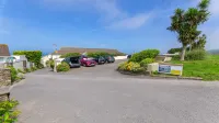 Apt 16, Seaviews, Slps 5 | Indoor Heated Pool