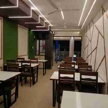 Hotel Satyam Dining/Meeting Rooms
