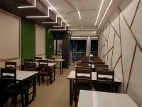 Hotel Satyam Hotels near Clock Tower