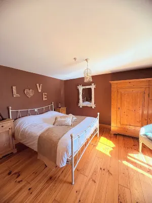 Comme à la Ferme Hotels in Hamoir
