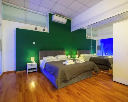 Cinema Zeus Studios - by Avelink Hotels in Spata-Artemida