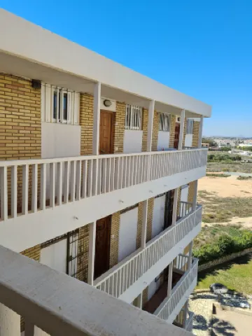 Luxurious 1st Line Top-Floor Apartment with Direct Sea Access